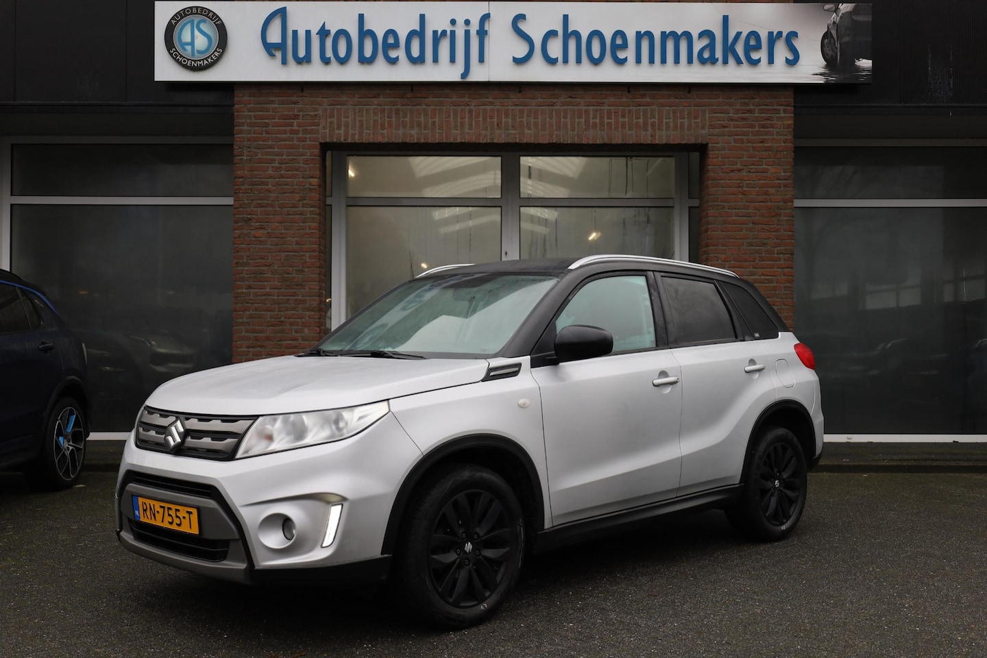 Suzuki Vitara - 1.6 Exclusive CAMERA STOELVERWARMING CRUISE NAVI CLIMA DUO-TONE NAP 17"LMV ENZ! - AutoWereld.nl