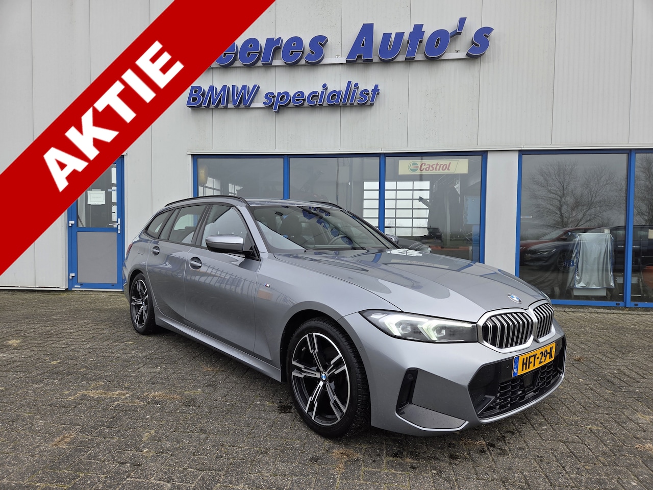 BMW 3-serie Touring - 320i High Executive / M-Sport / LED / DAB / HIFI / Camera / Bomvol - AutoWereld.nl