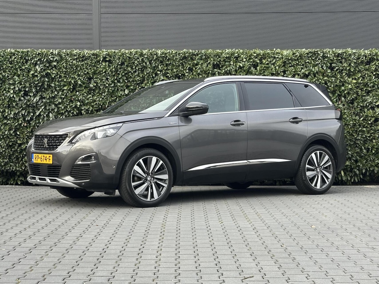 Peugeot 5008 - 1.2 PureTech Blue Lease GT-Line 1.2 PureTech Blue Lease GT-Line, FACELIFT, 7-PERSOONS, PANORAMADAK, NAVIGATIE, CRUISE CONT - AutoWereld.nl
