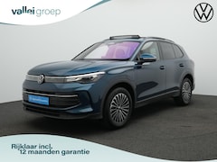 Volkswagen Tiguan - 1.5 eHybrid 204 pk Life | Panoramadak | Trekhaak | Adaptief onderstel | Head-up display |