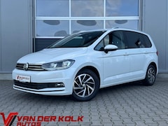 Volkswagen Touran - 1.4 TSI Sound 7 Persoons Automaat | CarPlay | Navigatie | Adaptive Cruise | Climate | Stoe