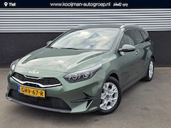 Kia Cee'd Sportswagon - Ceed 1.5 T-GDi DynamicLine Trekhaak, navigatie Apple CarPlay/Android Auto, parkeersensoren