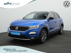 Volkswagen T-Roc - 1.0 TSI 110 pk Style | Trekhaak | Navigatie | Adaptive Cruise | Navigatie | Parkeersensore
