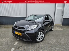 Toyota Aygo X - 1.0 VVT-i MT Play | Adaptieve Cruise Control | Apple Carplay & Android Auto | Achteruitrij