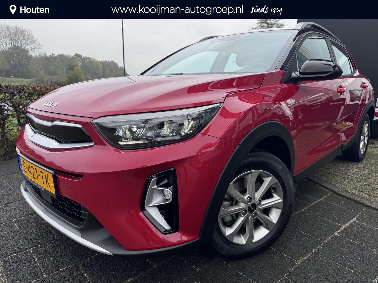 Kia Stonic - 1.0 T-GDi MHEV DynamicLine 1.0 T-GDi MHEV DynamicLine , Metallic lak, Two Tone, Lichtmetalen velgen, Cruise Control, - AutoWereld.nl