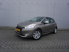 Peugeot 208 - 1.2 VTi Allure Airco / Cruise / Elektr. ramen / Parkeers. / NAP