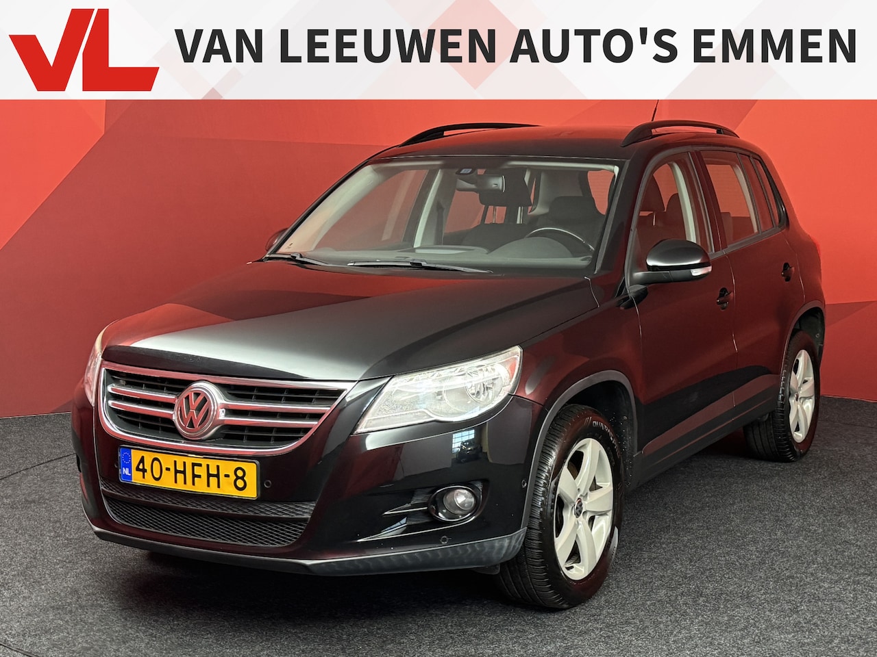 Volkswagen Tiguan - 1.4 TSI Comfort&Design 4Motion | Sensoren | Trekhaak | Clima - AutoWereld.nl