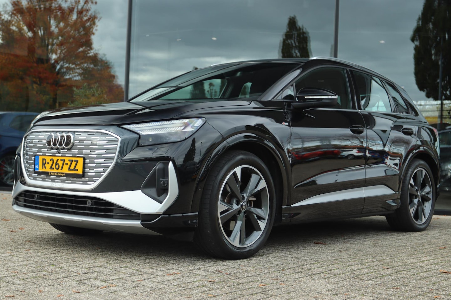 Audi Q4 e-tron - 35 S EDITION 55 KWH S-LINE ORIG NL | ADAPT. CRUISE | CAMERA | VIRT. COCKPIT | CARPLAY | MA - AutoWereld.nl