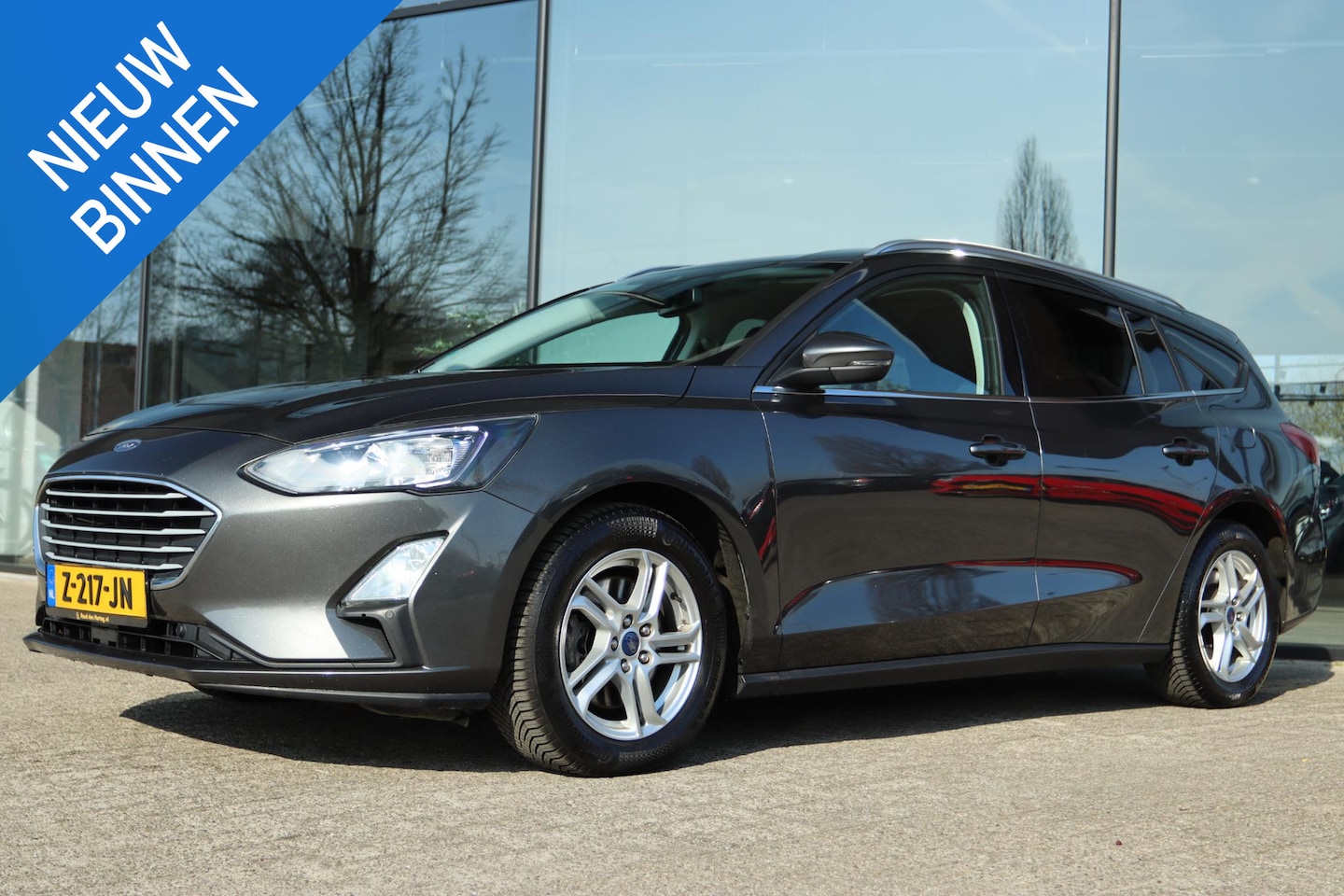 Ford Focus Wagon - 1.0 ECOBOOST | CAMERA | CARPLAY | LED | NAVI | CRUISE | DAB+ - AutoWereld.nl