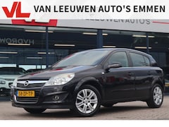 Opel Astra - 1.6 Cosmo | Automaat | Cruise | Trekhaak