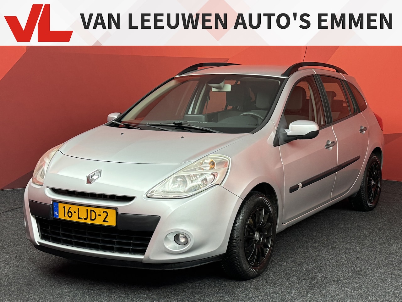 Renault Clio Estate - 1.2 TCE Sélection Business | Airco (automatisch) | Cruise control | Trekhaak - AutoWereld.nl