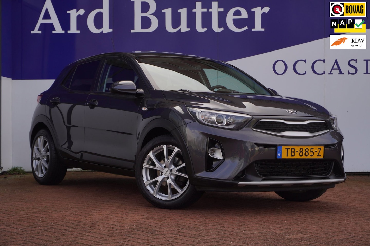 Kia Stonic - 1.2 MPi ComfortPlusLine Navigator+Camera+16Lmv = SUPER PRIJS !! - AutoWereld.nl