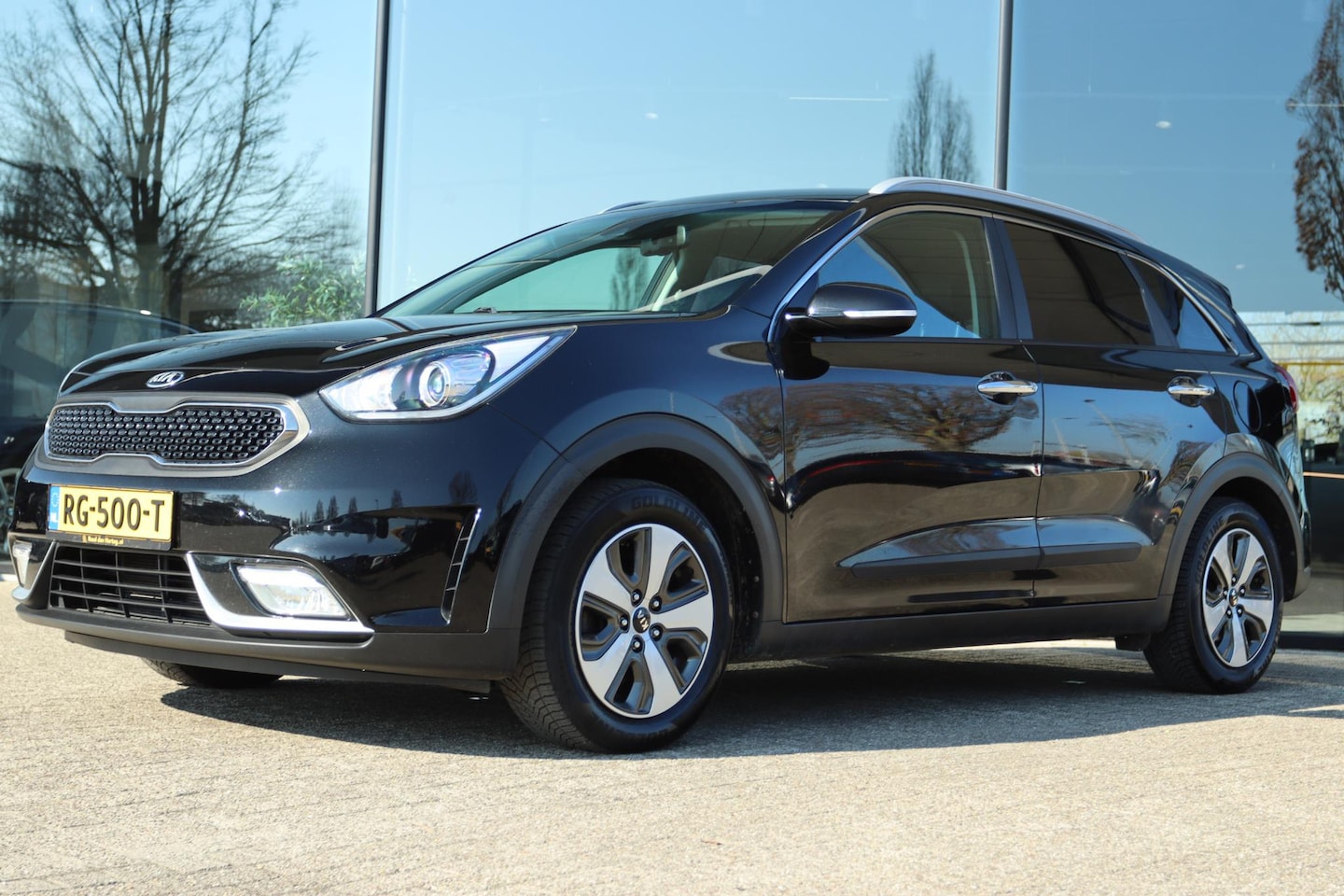 Kia Niro - 1.6 GDI HYBRID EXECUTIVELINE | CARPLAY | CAMERA | PDC | NAVI | LMV - AutoWereld.nl