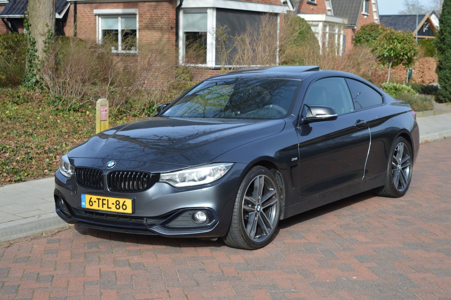 BMW 4-serie Coupé - 420i High Exe Org NL/NAP/perfect onderhouden !! - AutoWereld.nl