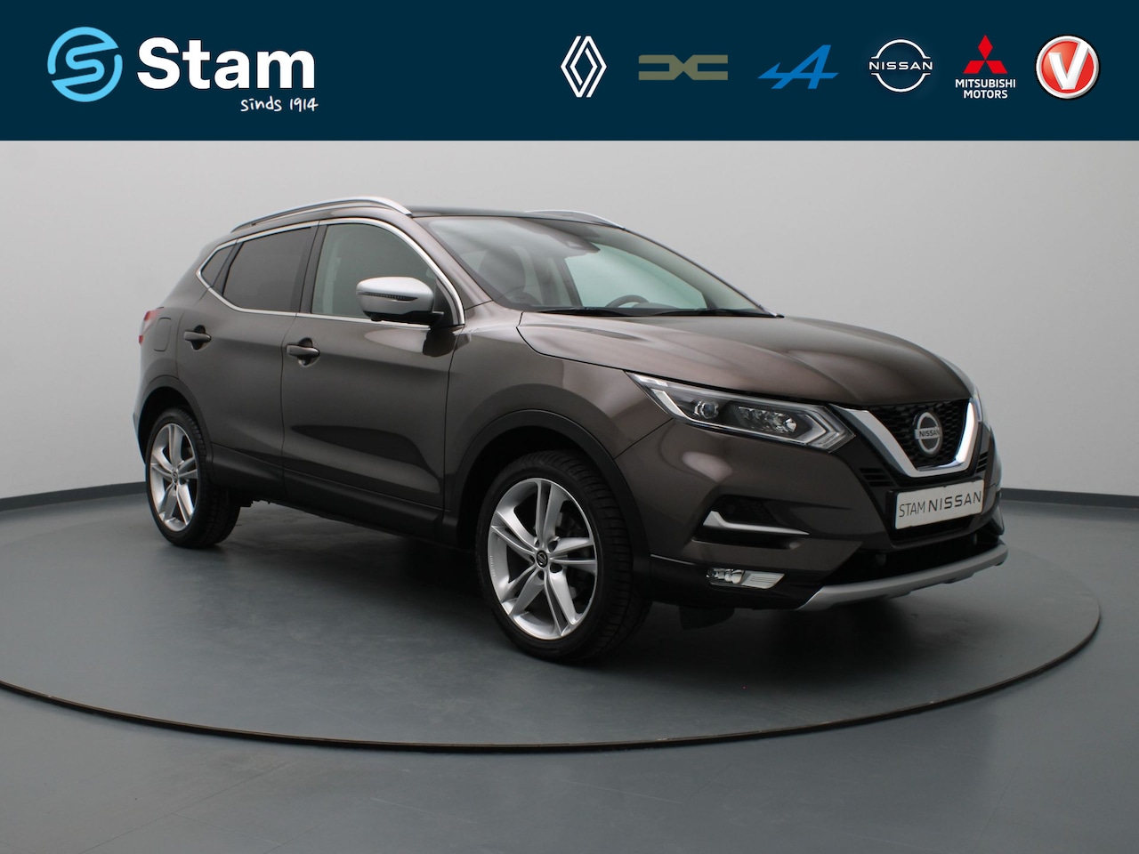 Nissan Qashqai - DIG-T N-Motion 140pk 360° Camera | Cruise | Parkeersens. v+a | Panoramadak | Trekhaak - AutoWereld.nl