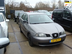 SEAT Ibiza ST - 1.4-16V Stella bekr elek pak nap apk