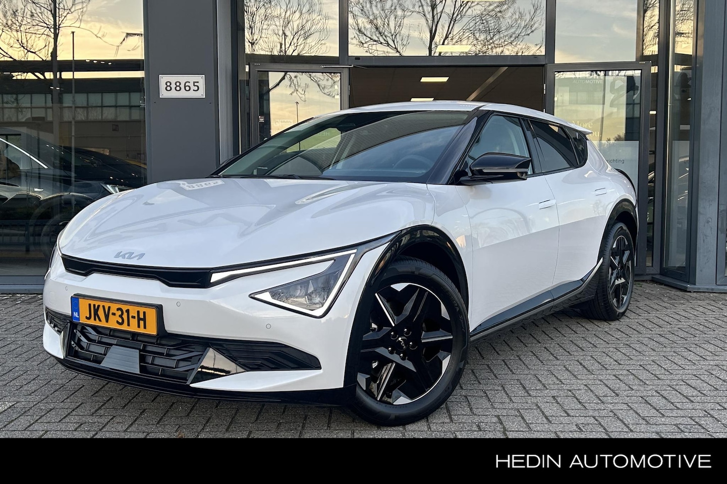 Kia EV6 - Plus 63 kWh | Carplay | navi | geheugenfunctie stoelen | stoelverwarming v+a - AutoWereld.nl