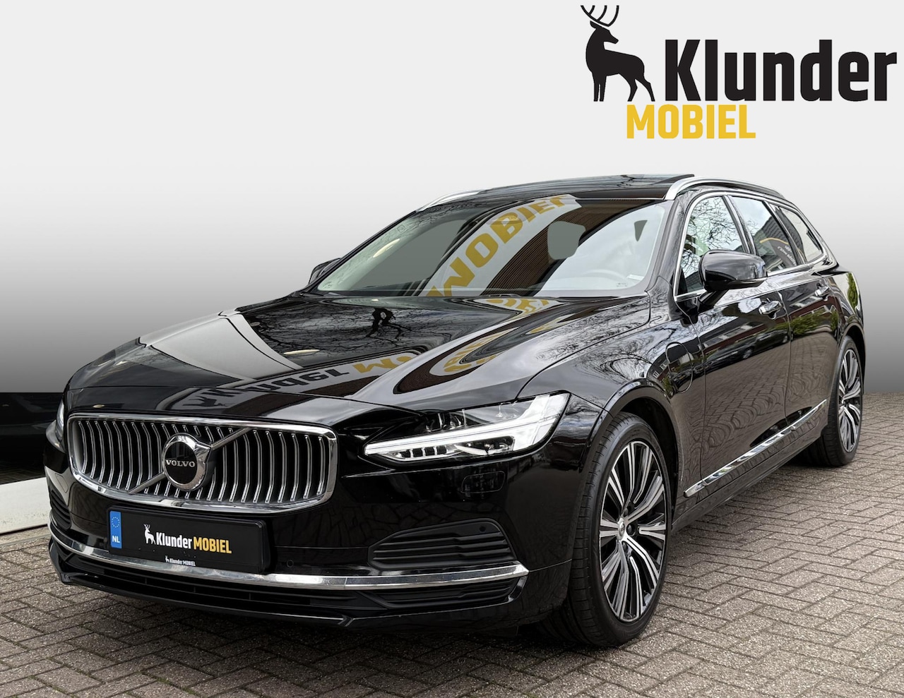 Volvo V90 - 2.0 T6 Recharge AWD Inscription |Panorama|Camera|Trekhaak| - AutoWereld.nl