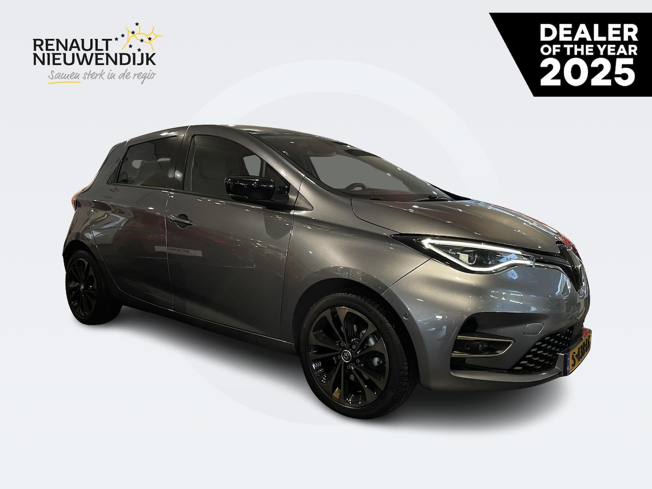 Renault Zoe - R135 Iconic 52 kWh (Koop Accu) | BLIND SPOT | CAMERA | PARKEERSENSOREN | CLIMATE CONTROL | - AutoWereld.nl