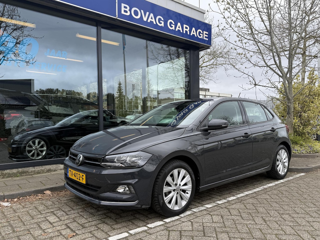 Volkswagen Polo - 1.0 TSI Highline Beats / Apple CarPlay/Android Auto/ Sensoren V+A - AutoWereld.nl