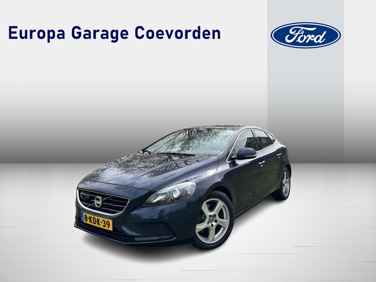 Volvo V40 - 1.6 T3 150PK Momentum | ADAP. CRUISE | PANORAMA DAK | WINTERPACK | BLIS | CAMERA | NAVI | - AutoWereld.nl