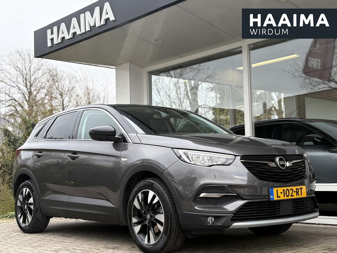 Opel Grandland X - 1.2 Turbo Innovation | Apple Carplay/Android Auto | AGR Comfortstoel | Achteruitrijcamera - AutoWereld.nl