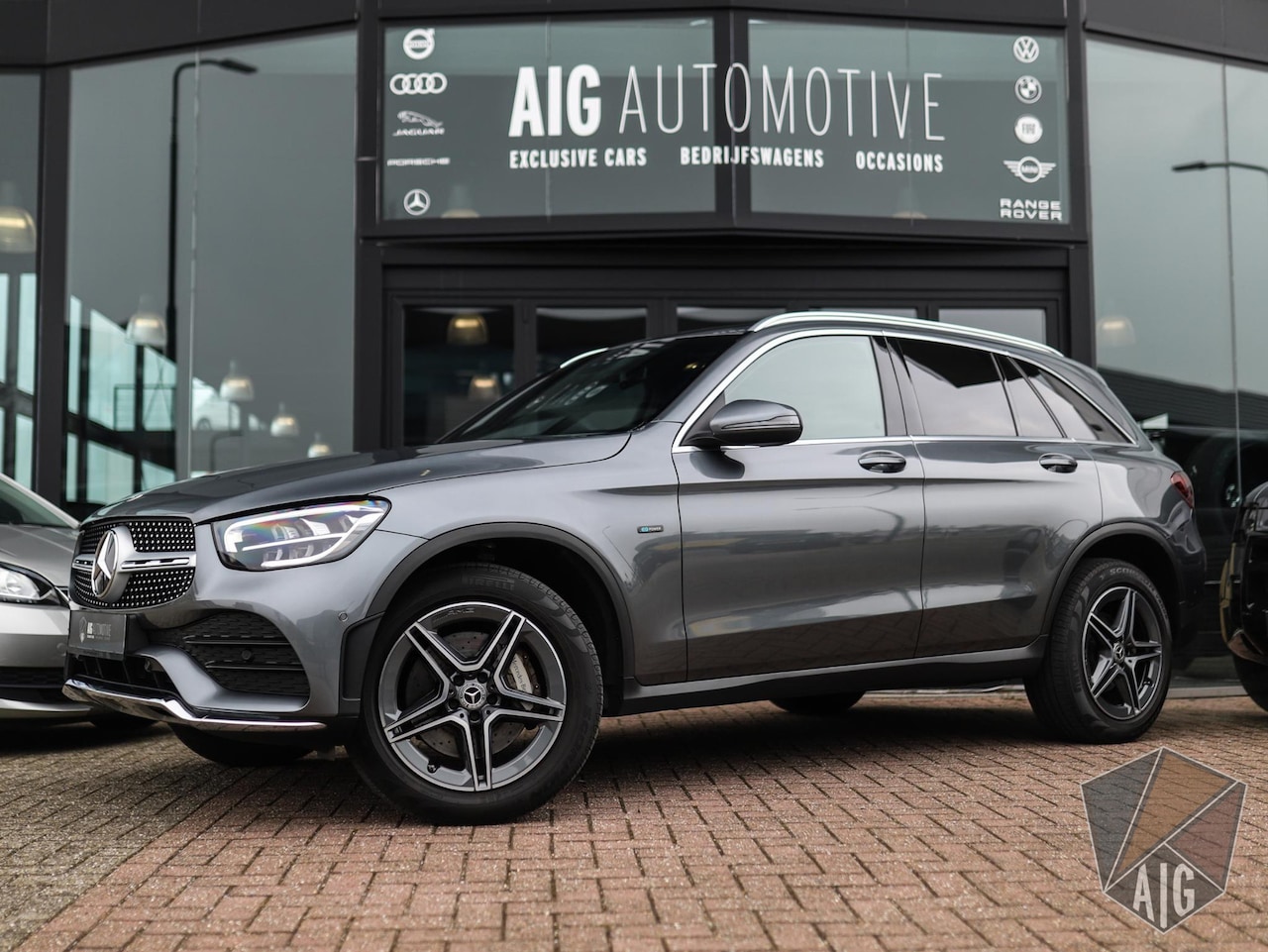 Mercedes-Benz GLC-klasse - 300e 4MATIC Business Solution AMG | Camera | Stoelverw. | - AutoWereld.nl