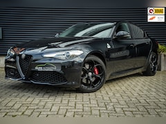 Alfa Romeo Giulia - 2.0 Turbo Q4 Veloce AWD | ACC | Navigatie | Camera | Leder | Sportstoelen| Winter Pack |