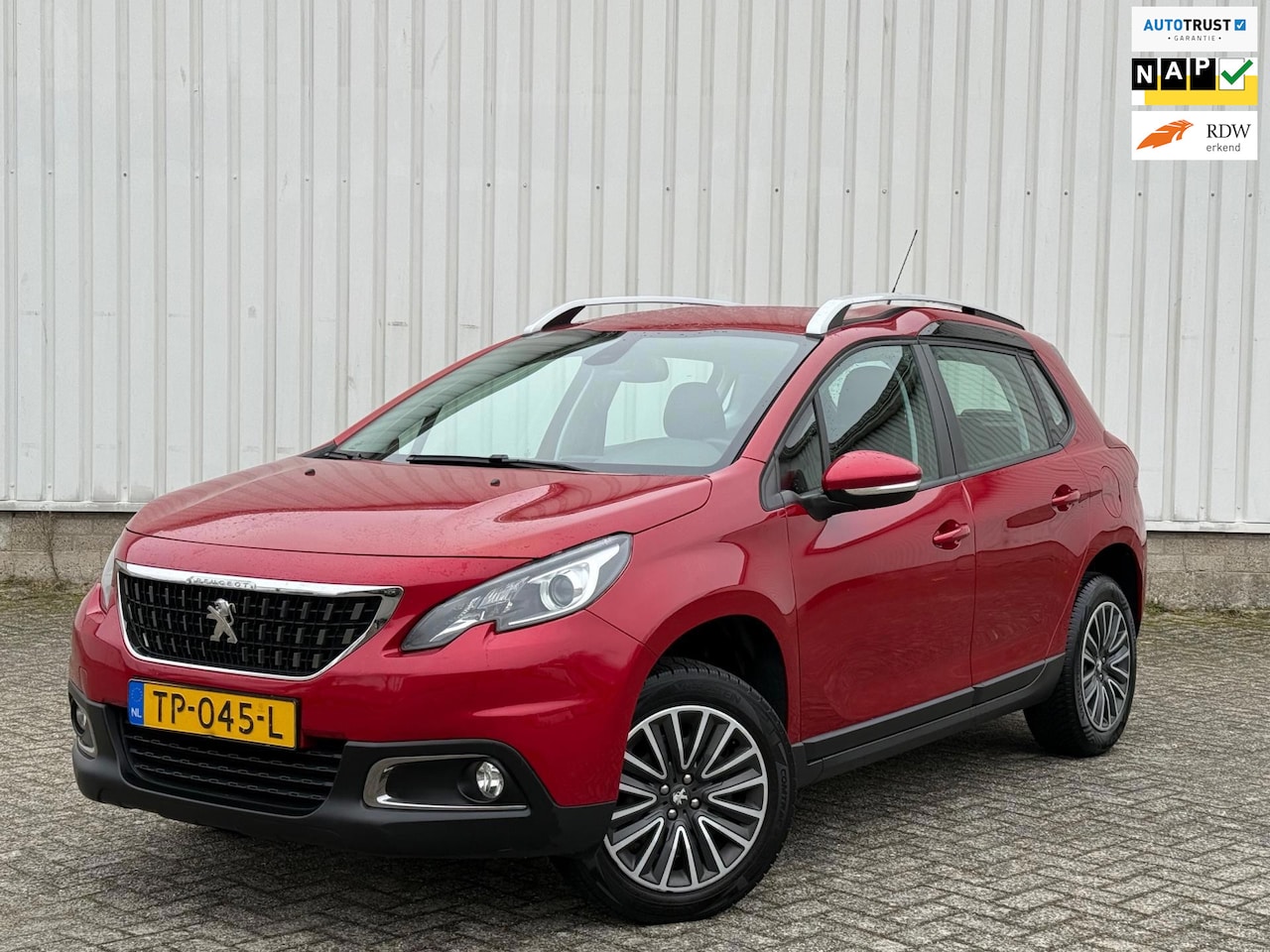 Peugeot 2008 - 1.2 PureTech Active 2e Eigenaar,Airco,Navigatie,PDC,CruiseControl,ElektrischeRamen,5Deurs, - AutoWereld.nl