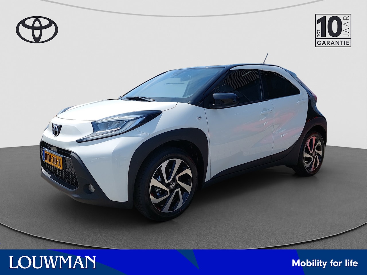 Toyota Aygo X - 1.0 VVT-i MT Pulse | Apple CarPlay | Camera | 17'' LM Velgen | - AutoWereld.nl