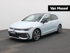 Volkswagen Golf - 1.5 eHybrid GTE 272 PK | Automaat | Plug-In | Panorama Dak | Navigatie | Digitale Cockpit