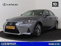 Lexus IS - 300h Hybrid Edition 30 | Premium Navigatie | Safety System | Parkeersensoren | Schuifkante