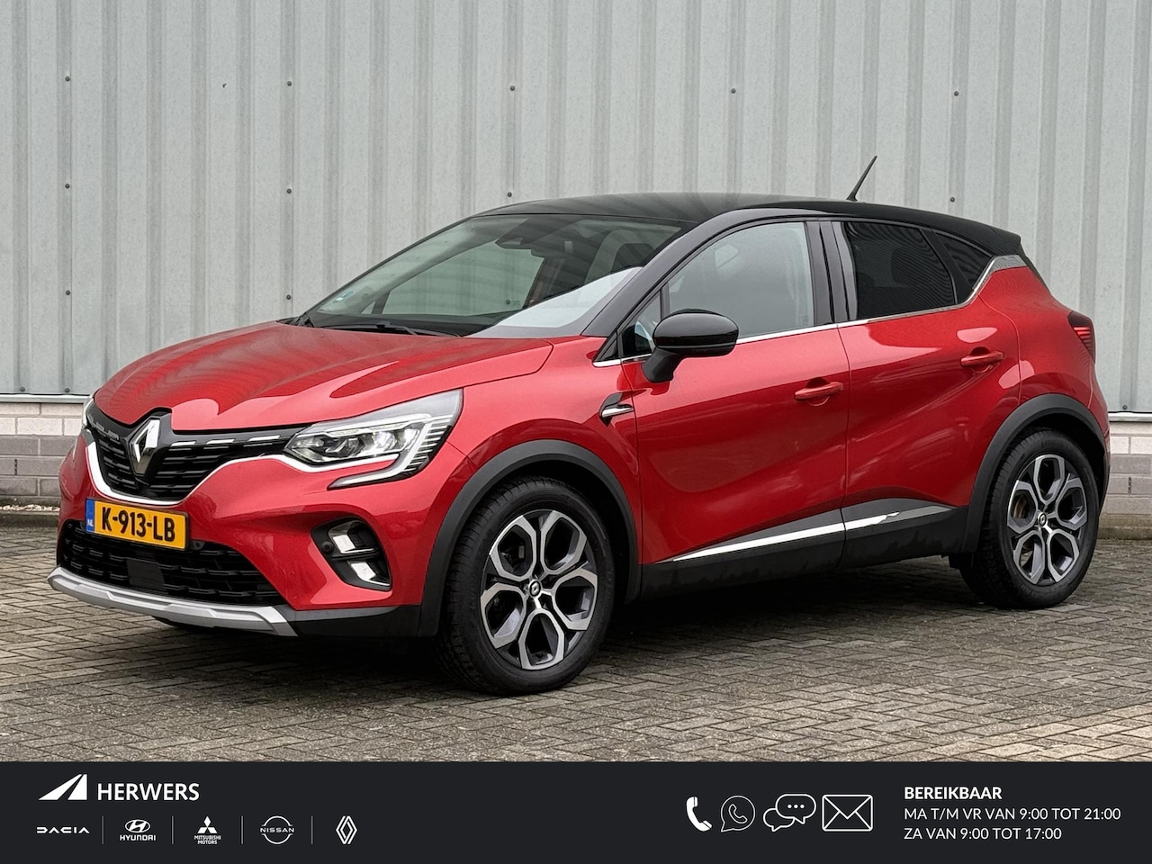 Renault Captur - 1.3 TCe 140 Intens / NL Auto / Dealer Onderhouden / Trekhaak 1500 KG / Camera / Navigatie - AutoWereld.nl