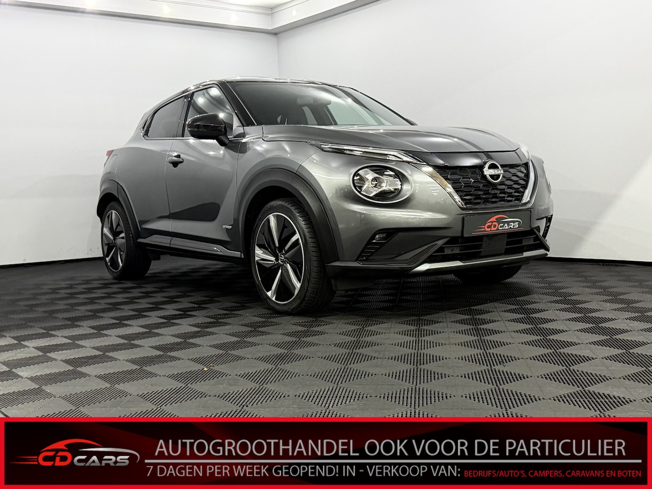 Nissan Juke - 1.6 Hybrid N-Design 360 Camera, Navi, Half leder/Alcantara, Keyless start, Cruise control, - AutoWereld.nl