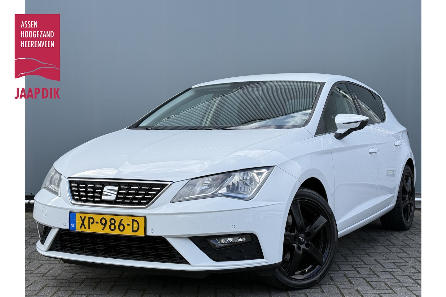 SEAT Leon - BJR 2017 1.4 TSI 126 PK X-PERIENCE AMBIENCE | SPORTSTOELEN | PDC | CRUISE | CARPLAY - AutoWereld.nl