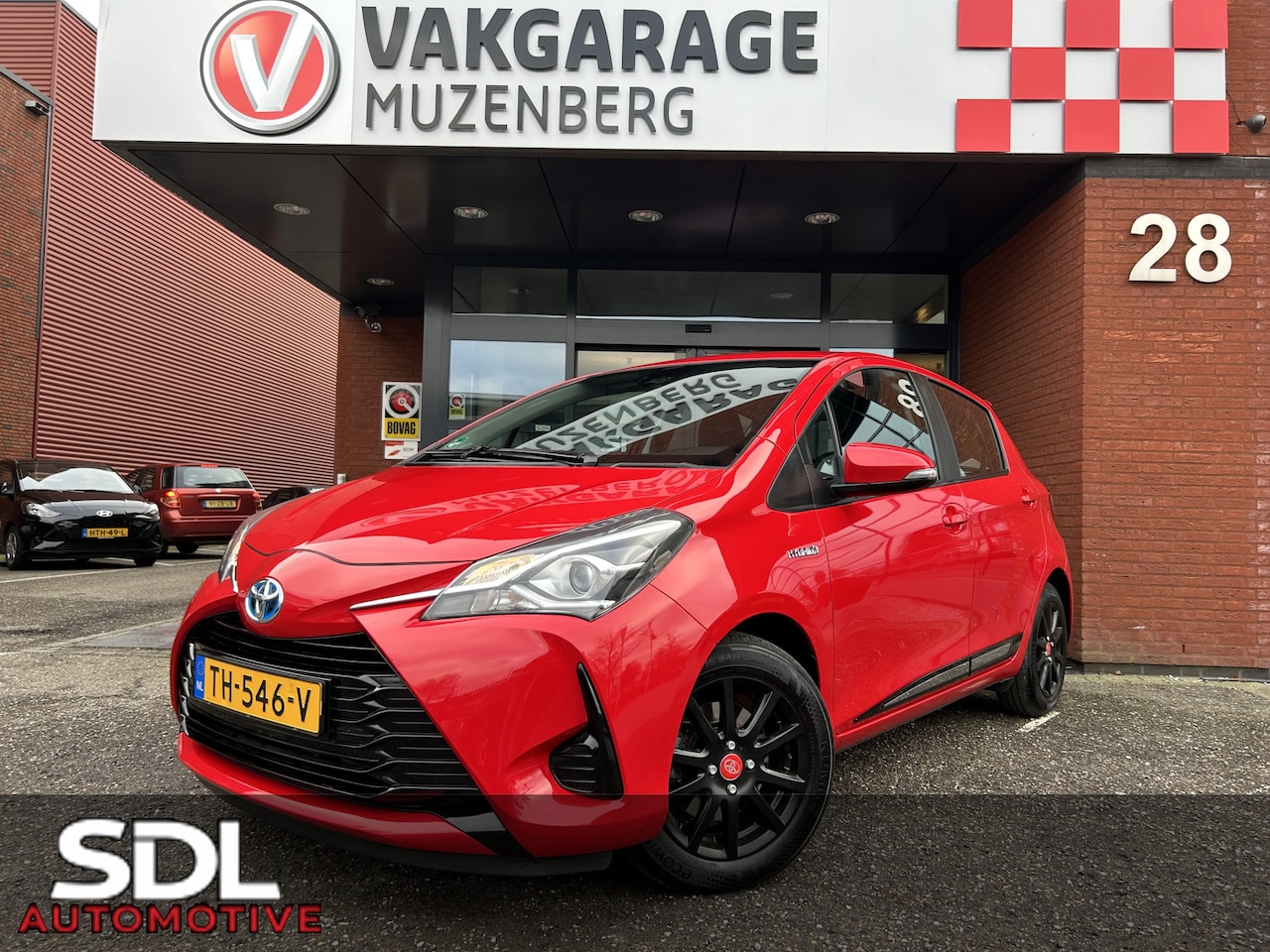 Toyota Yaris - 1.5 Hybrid Energy // NAVI // CRUISE // CLIMA // PARKEERCAMERA // - AutoWereld.nl