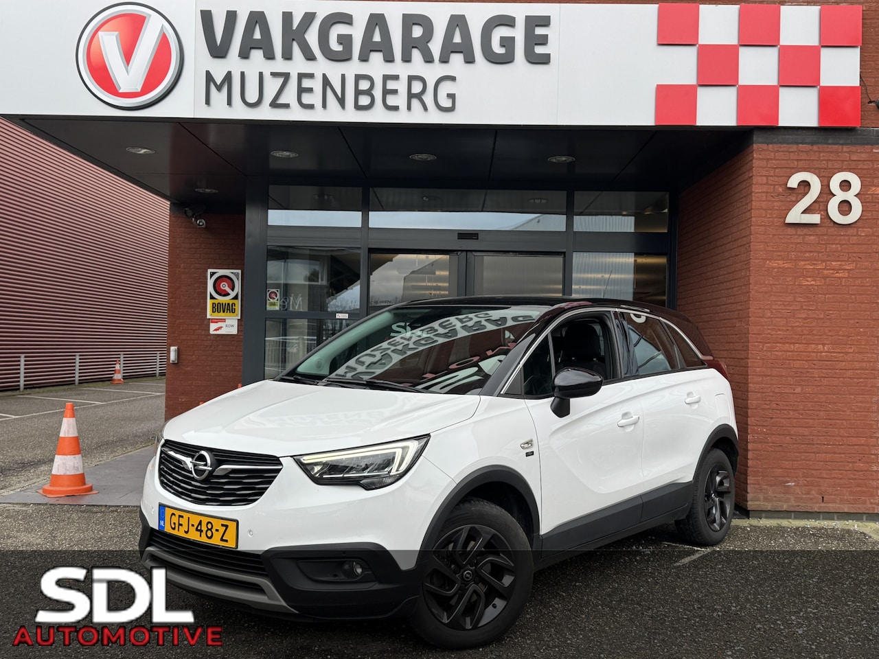 Opel Crossland X - 1.2 Turbo Edition 2020 // D. RIEM VERVANGEN!! // CAMERA // AIRCO // APPLE CARPLAY - ANDROI - AutoWereld.nl