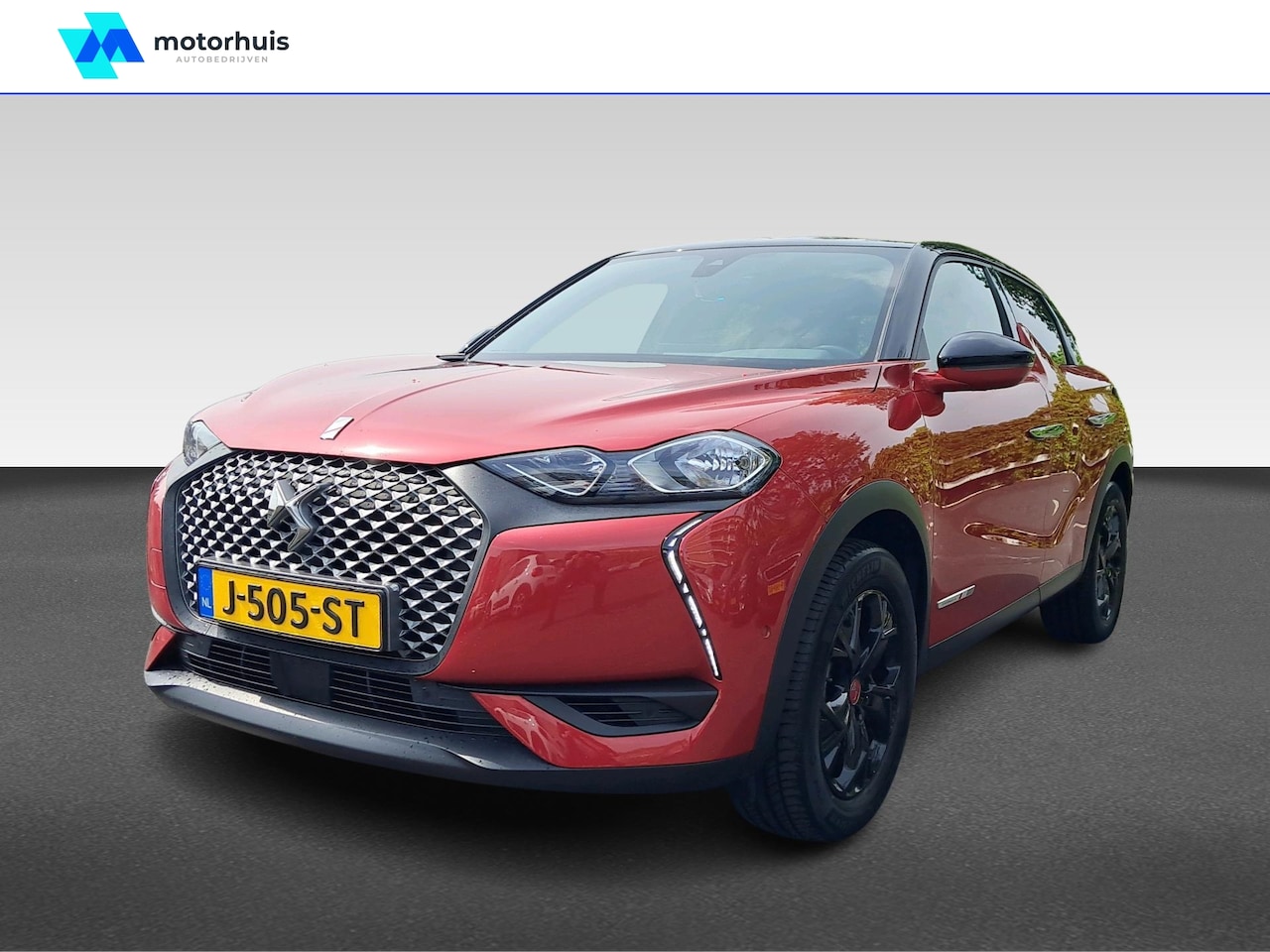 DS 3 Crossback - E-TENSE 136pk Performance Line / Camera / Climate Controle / Navigatie - AutoWereld.nl