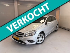 Mercedes-Benz A-klasse - 180 | NAVI | SPORTSTOELEN | AIRCO | 17"LMV |