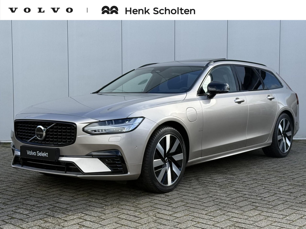 Volvo V90 - T6 350PK Plug-in hybrid AWD Ultra Dark | Adaptieve Cruise Control met Pilot Assist | Verwa - AutoWereld.nl