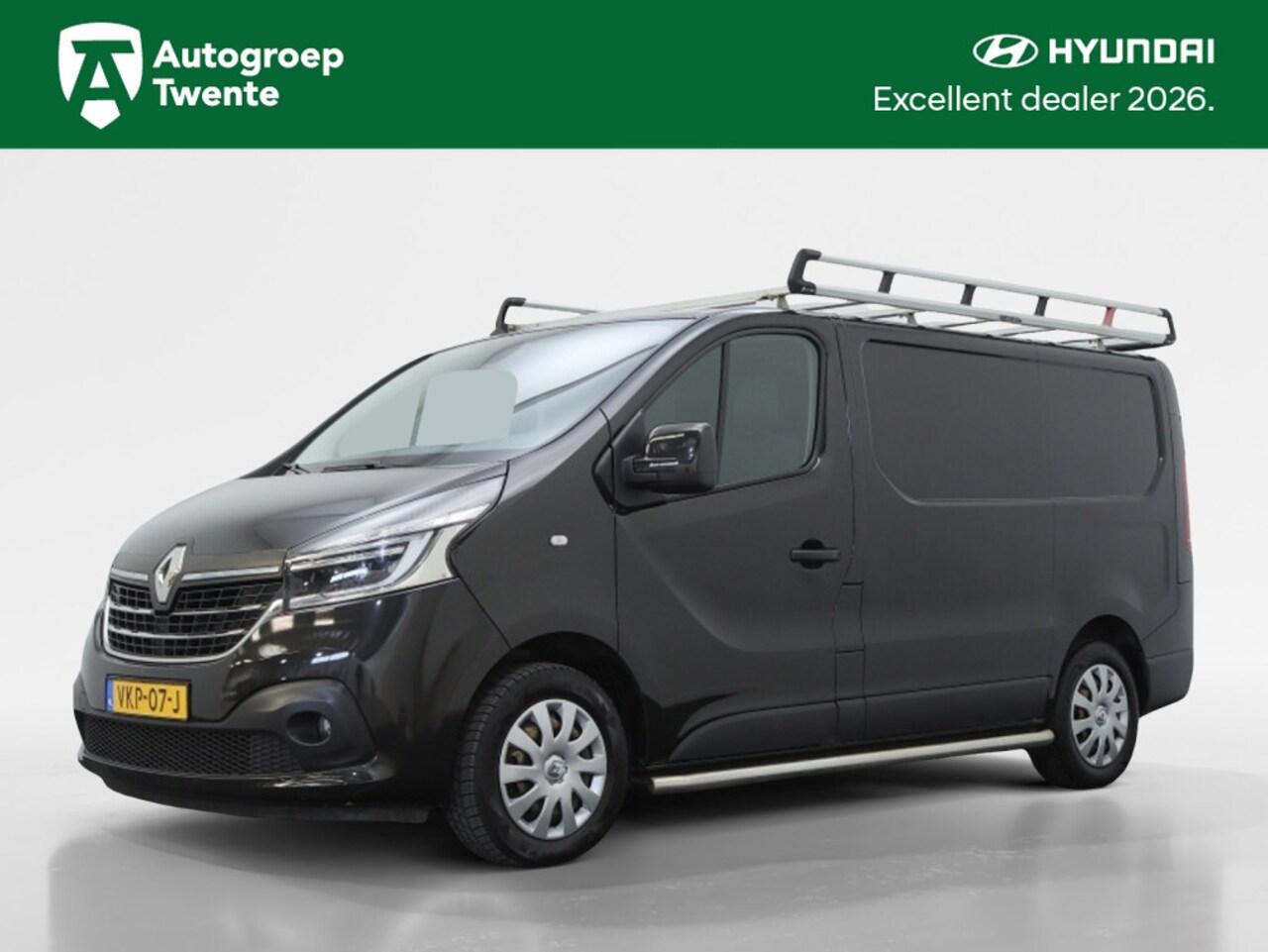 Renault Trafic - 2.0 dCi T27 L1H1Luxe | Trekhaak | imperiaal | camera | sidebars - AutoWereld.nl