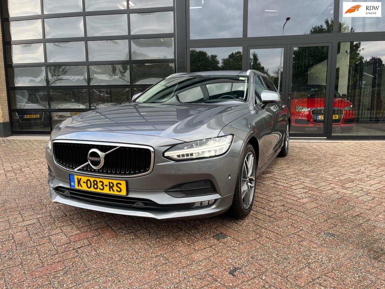 Volvo V90 - 2.0 D3 Inscription 2.0 D3 Inscription, Automaat, Leer,Camera - AutoWereld.nl