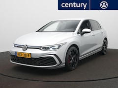 Volkswagen Golf - 1.4 eHybrid GTE 245PK / 18 Inch / Sensoren / Stoelverwarming