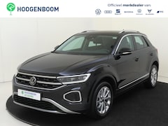 Volkswagen T-Roc - 1.0 TSI Style | Parkeerassistent | Digital cockpit Pro | CarPlay | LED Plus verlichting |