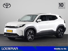 Toyota Urban Cruiser - Executive 61 kWh *DEMO* | Panoramadak | 360° Camera | Navigatie | JBL |