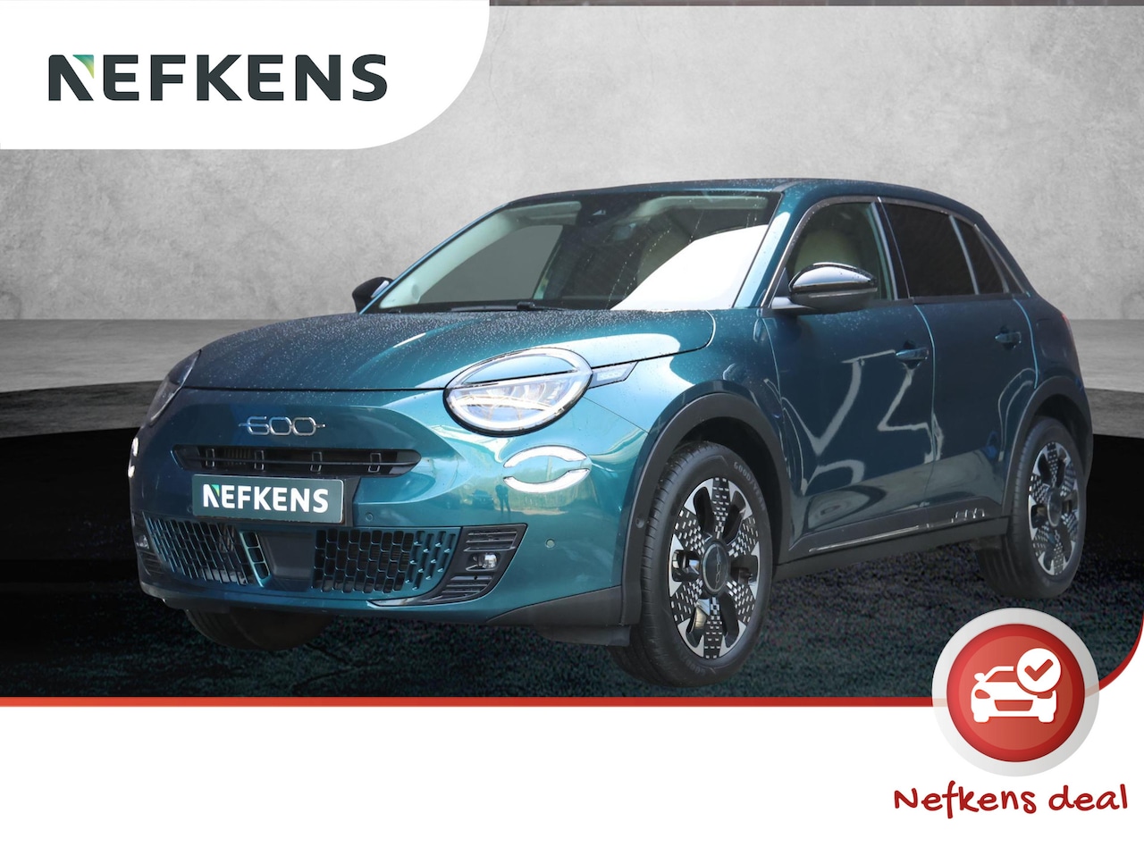Fiat 600 - La Prima 110pk Hybrid | Achteruitrijcamera | Dodehoekdetectie | Lederen Bekleding - AutoWereld.nl