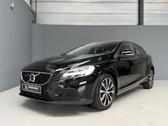 Volvo V40 - 2.0 T2 Momentum Trekhaak|Camera|LED|Navi|