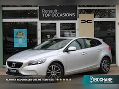 Volvo V40 - 2.0 T2 Momentum | Cruise Control | Navi | Parkeersensoren |