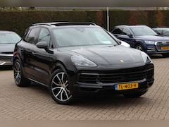 Porsche Cayenne - 3.0 E-Hybrid / Panoramadak / Camera / Softclose / Keyless / Carbon intr. / Luchtvering / 2