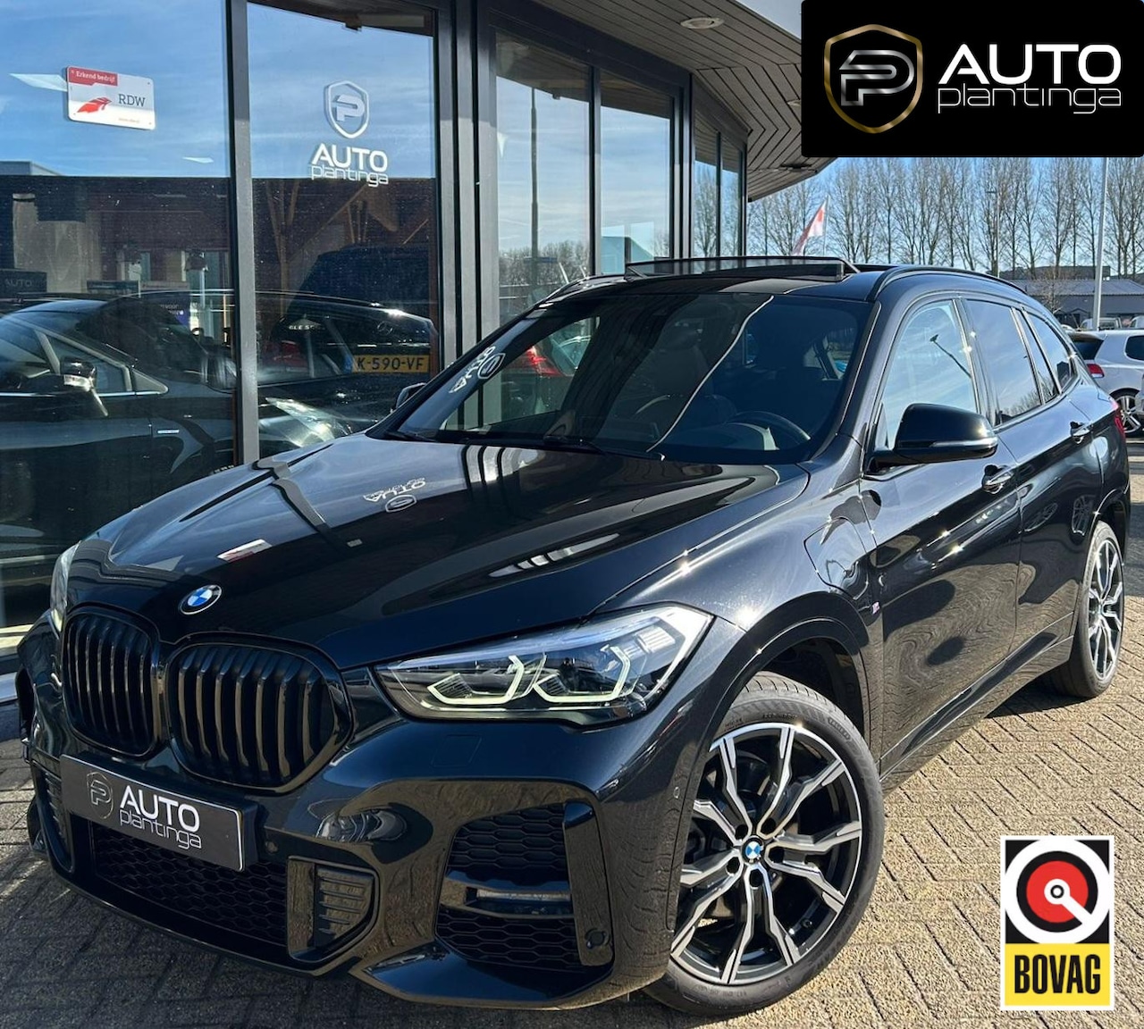 BMW X1 - xDrive25e | PANO | 19" | HUD | H&K | 1ste Eigenaar | LED | FULL OPTION! | Dealer Onderhoud - AutoWereld.nl